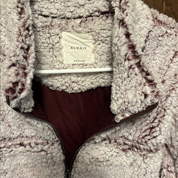 Elodie Teddy 1/4 Zip - Size Medium - Picture 2 of 5